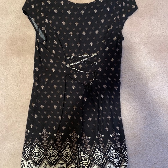 Hollister Romper - Picture 2 of 2